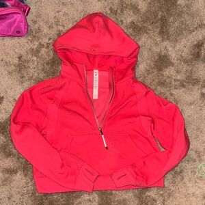 Lululemon Athletica Vibrant Coral/Pink Cropped Scubba half zip